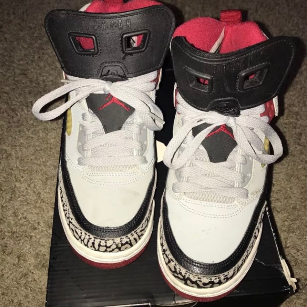 Jordan Sneakers